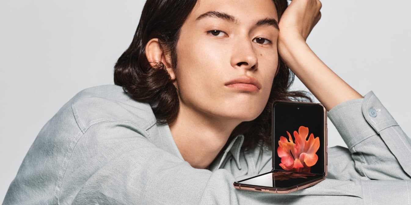 Le Galaxy Z Flip, le smartphone pliable de Samsung, pourrait prochainement avoir une déclinaison Lite