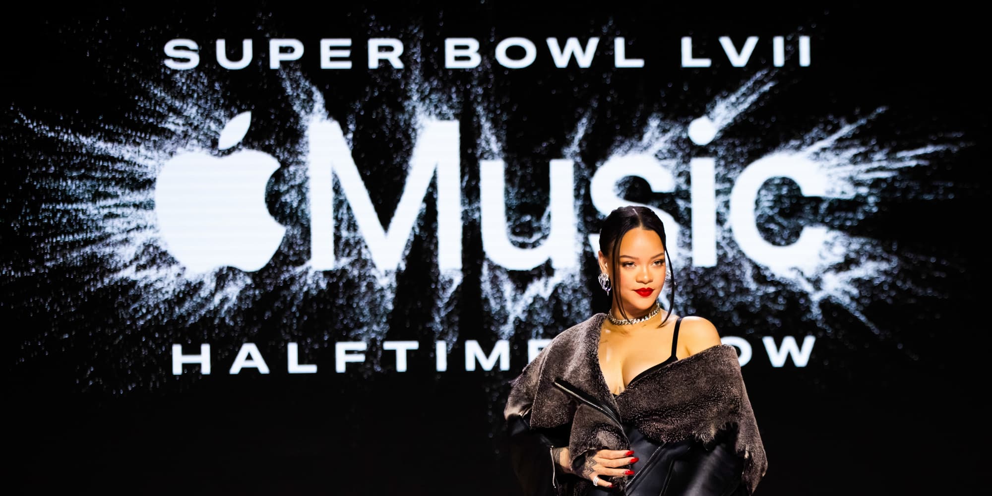 L'artiste Rihanna à la conférence de presse du half-time show pour l'édition 2023 du Super Bowl.