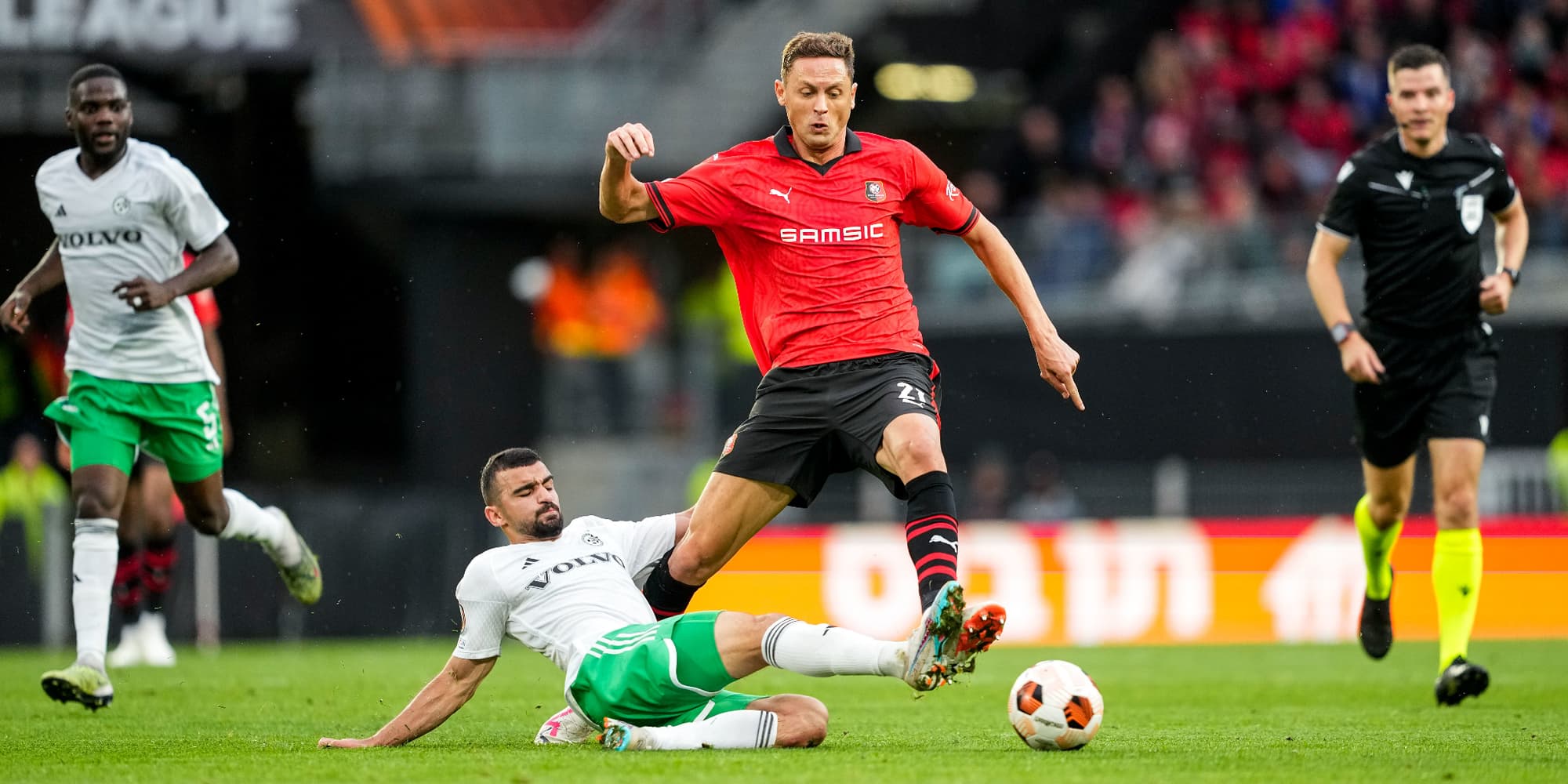Le vétéran Nemanja Matić lors du match entre le Stade Rennais et le Maccabi en Ligue Europa, le 21 septembre 2023 au Roazhon Park de Rennes.
