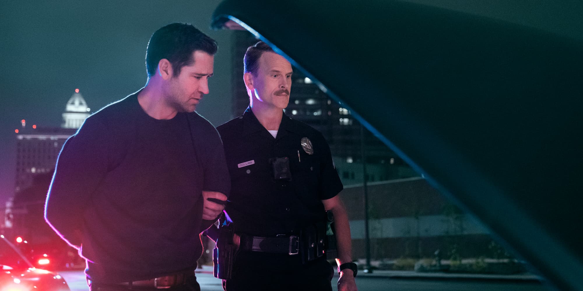 Manuel Garcia-Rulfo reprendra son rôle de Mickey Haller dans la saison 4 de la série La Défense Lincoln, sur Netflix. 