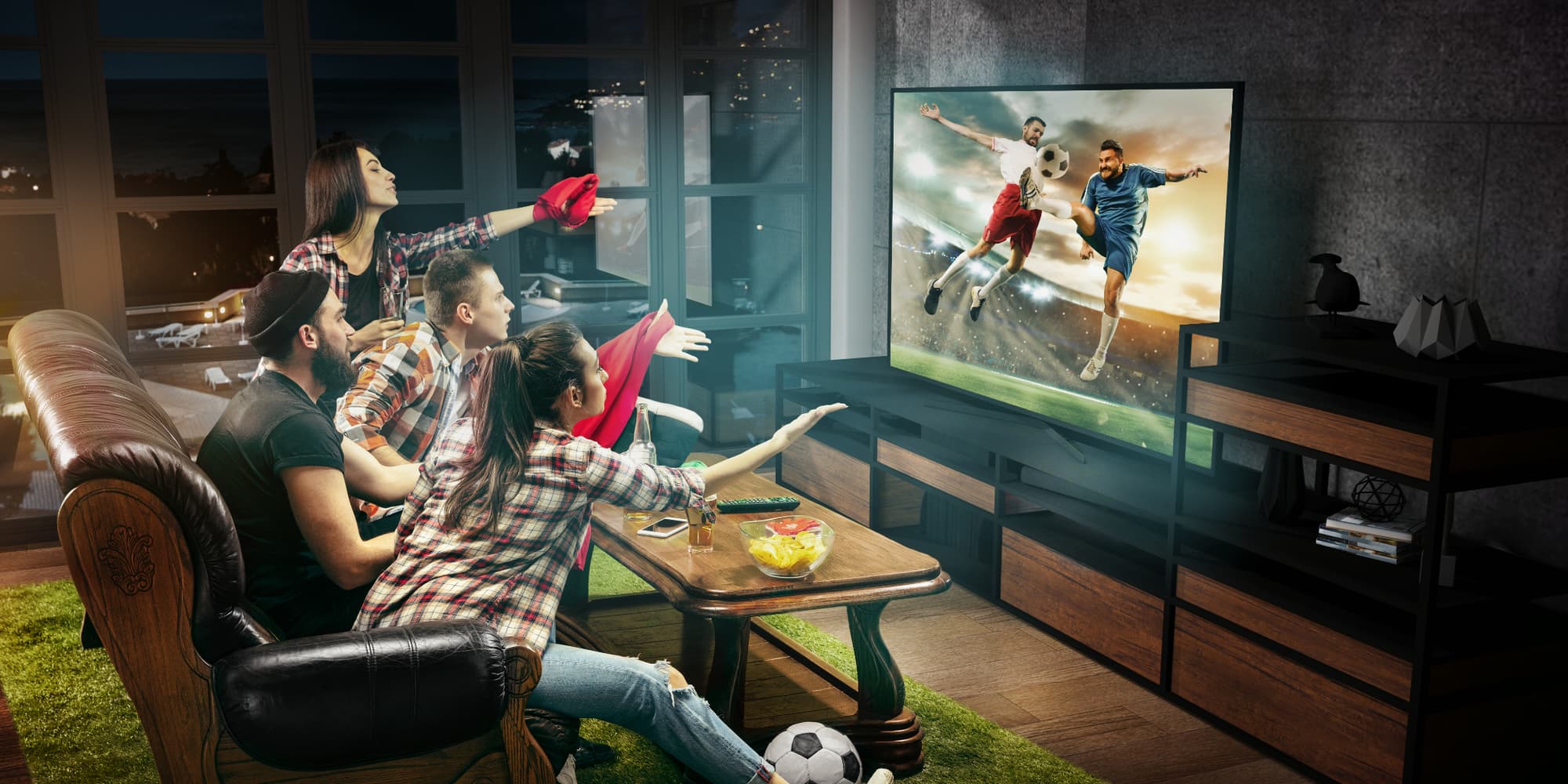 Profitez de vos programmes préférés sur une TV de qualité avec l'offre BOX+TV de SFR.