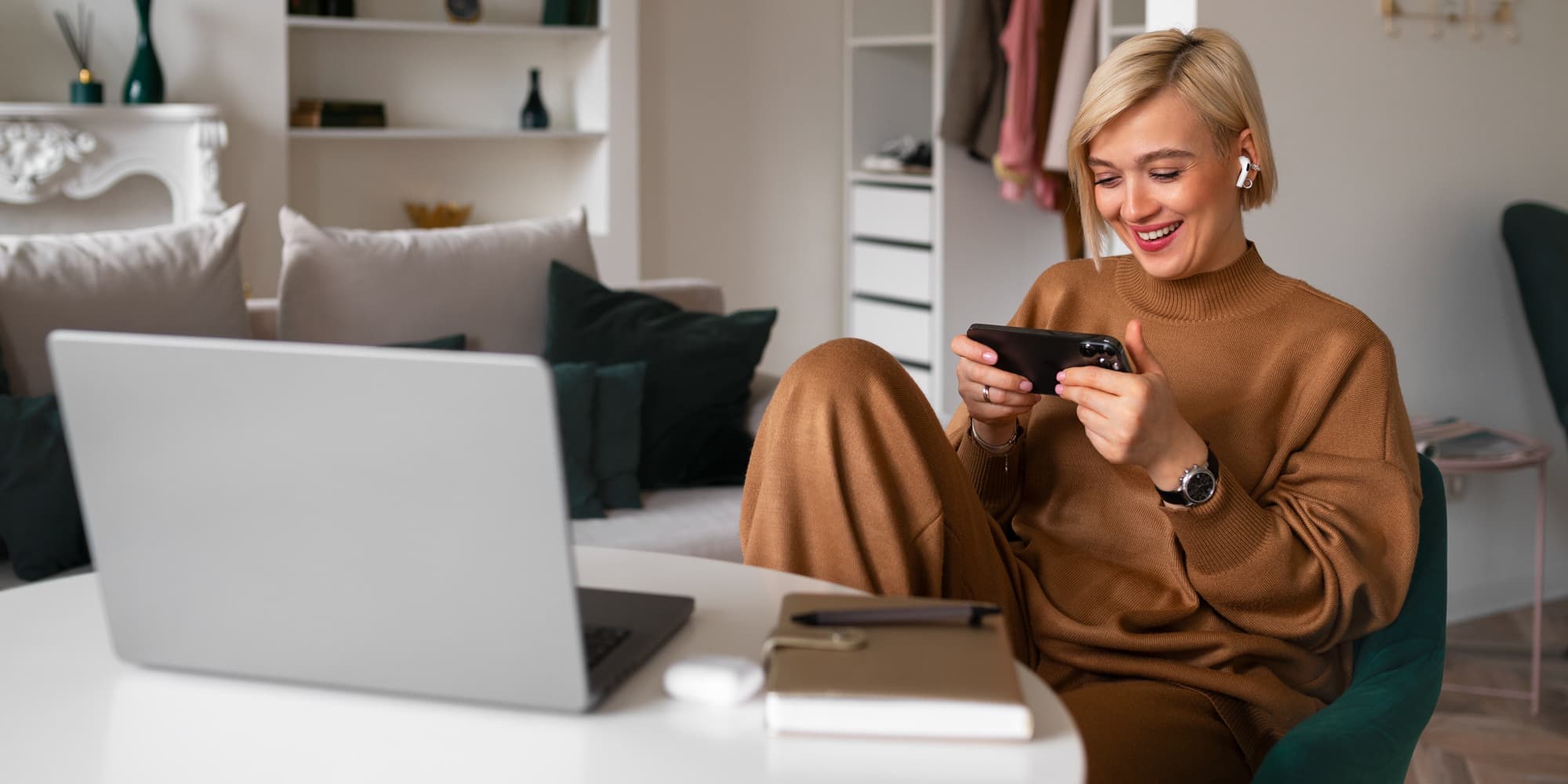 Pour seulement 5€/mois, SFR Cybersécurité assure la protection de votre smartphone, tablette et ordinateur.