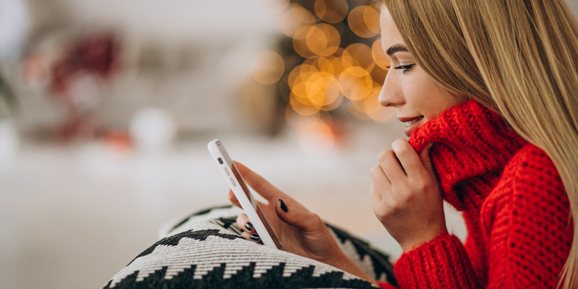 C'est cadeau : pour Noël, SFR triple la data de son forfait 20 Go 5G, vous donnant ainsi accès à 60 Go pour le même prix !