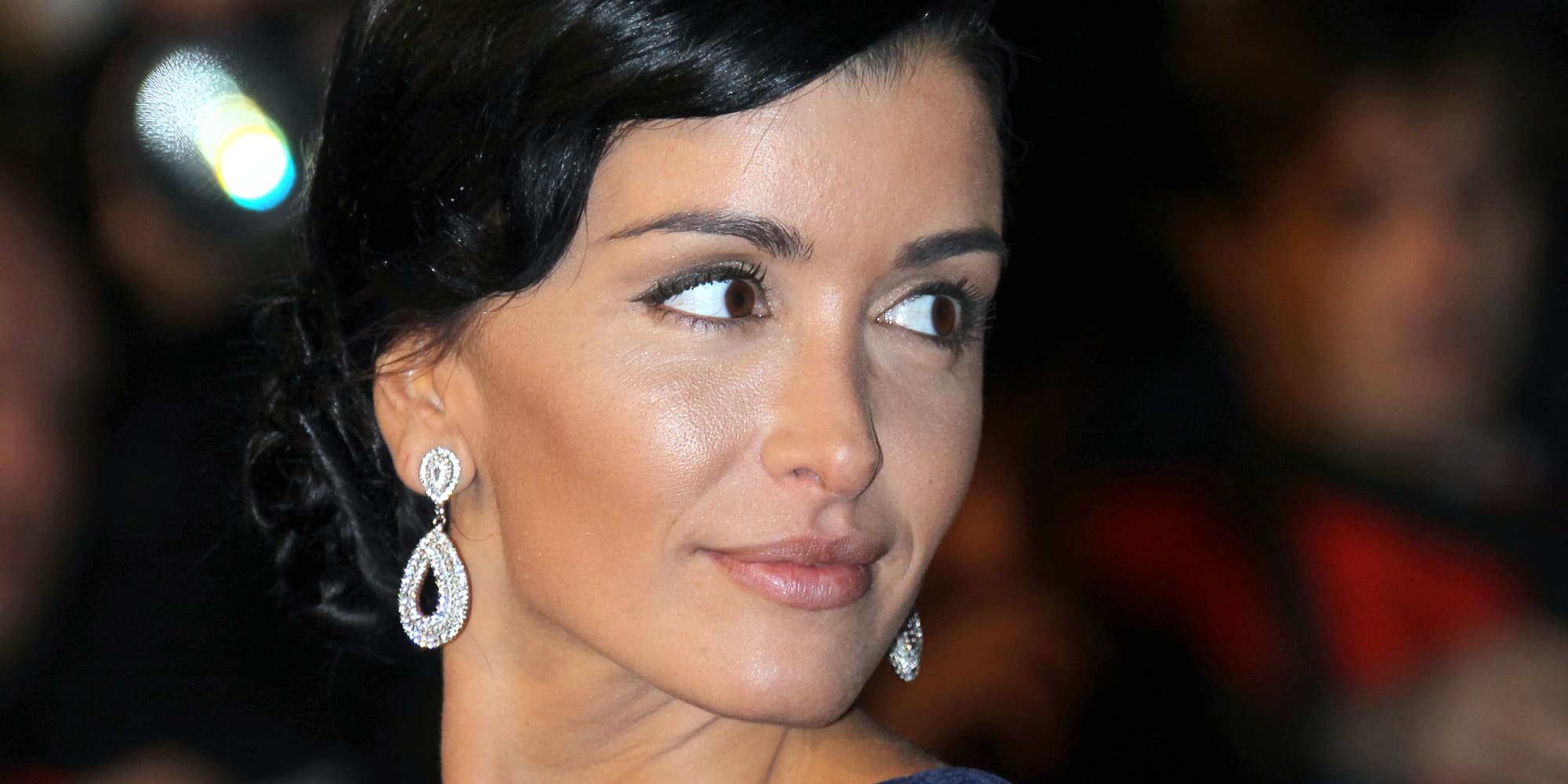 La chanteuse Jenifer sur le tapis rouge du Festival de Cannes en 2010.