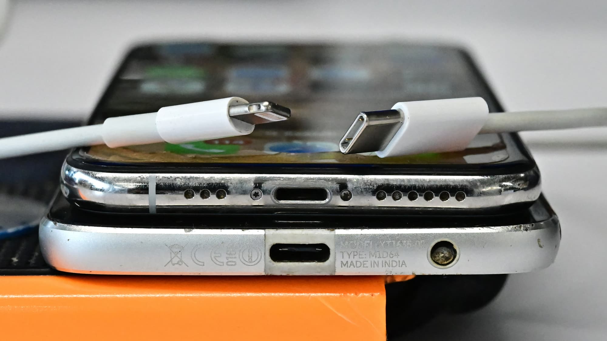 Chargeur USB-C, micro-USB ou lightning, quelles différences