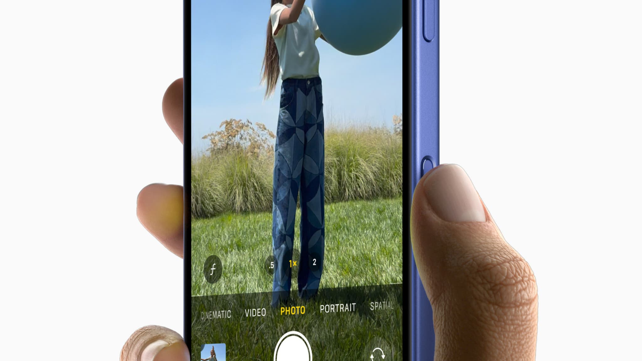 Le nouveau bouton "Commande de l'appareil photo" (ou "Camera Control"), présent sur tous les iPhone 16.