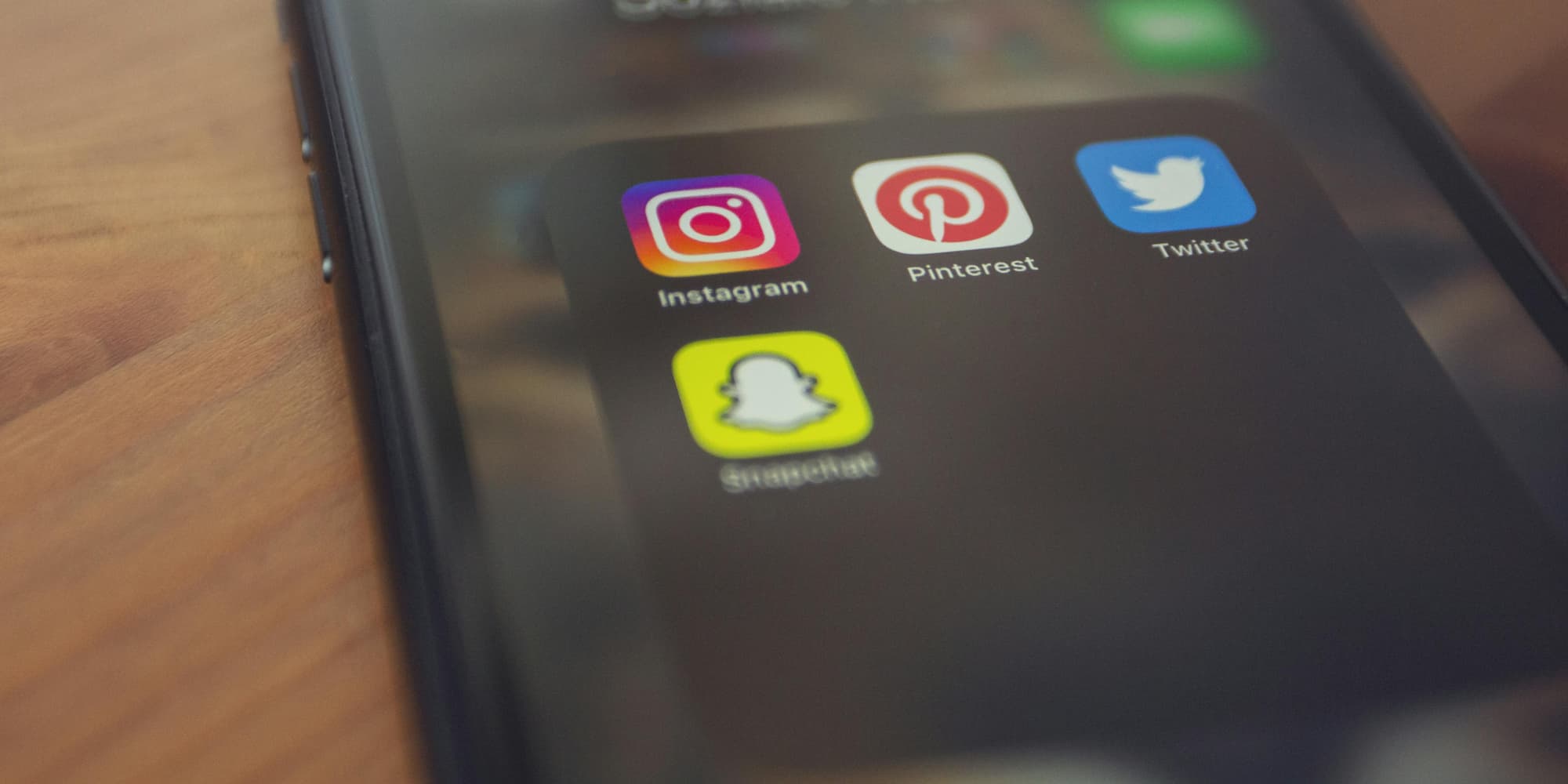 Découvrez comment stocker vos Souvenirs Snapchat sur votre smartphone. 