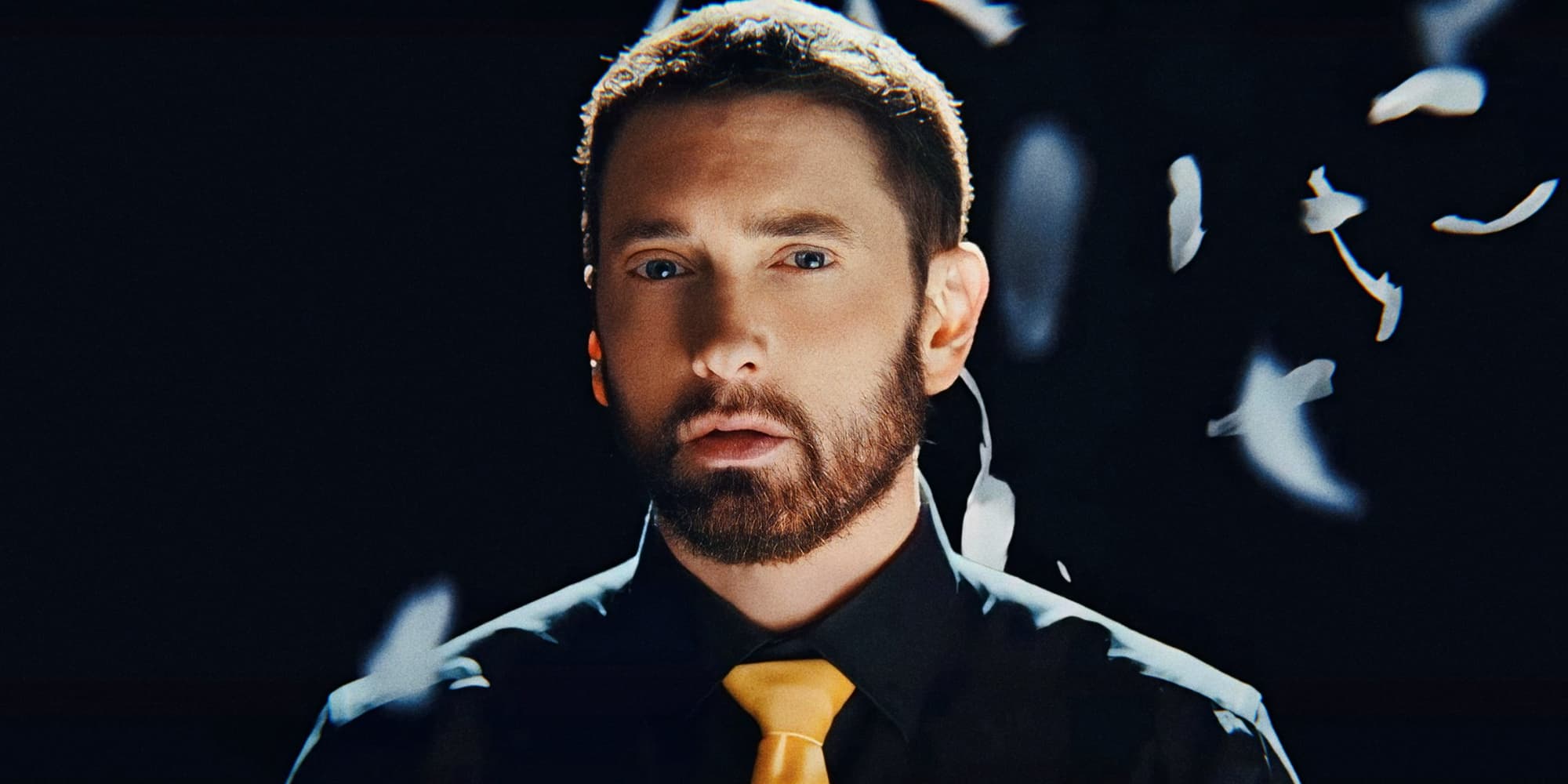 Eminem se prépare à faire un retour explosif.