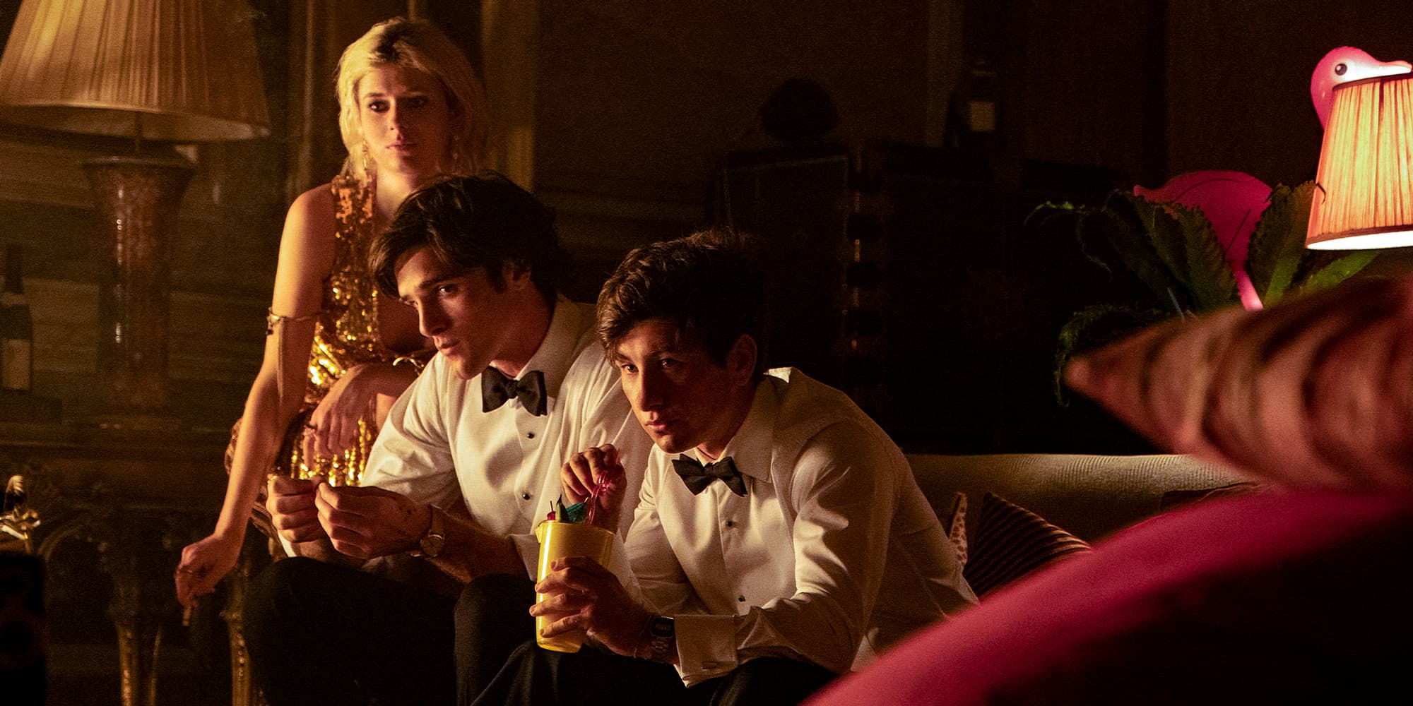 Alison Oliver (Venetia Catton), Jacob Elordi (Felix Catton) et Barri Keoghan (Oliver Quick) dans "Saltburn", le nouveau thriller de Prime Video.