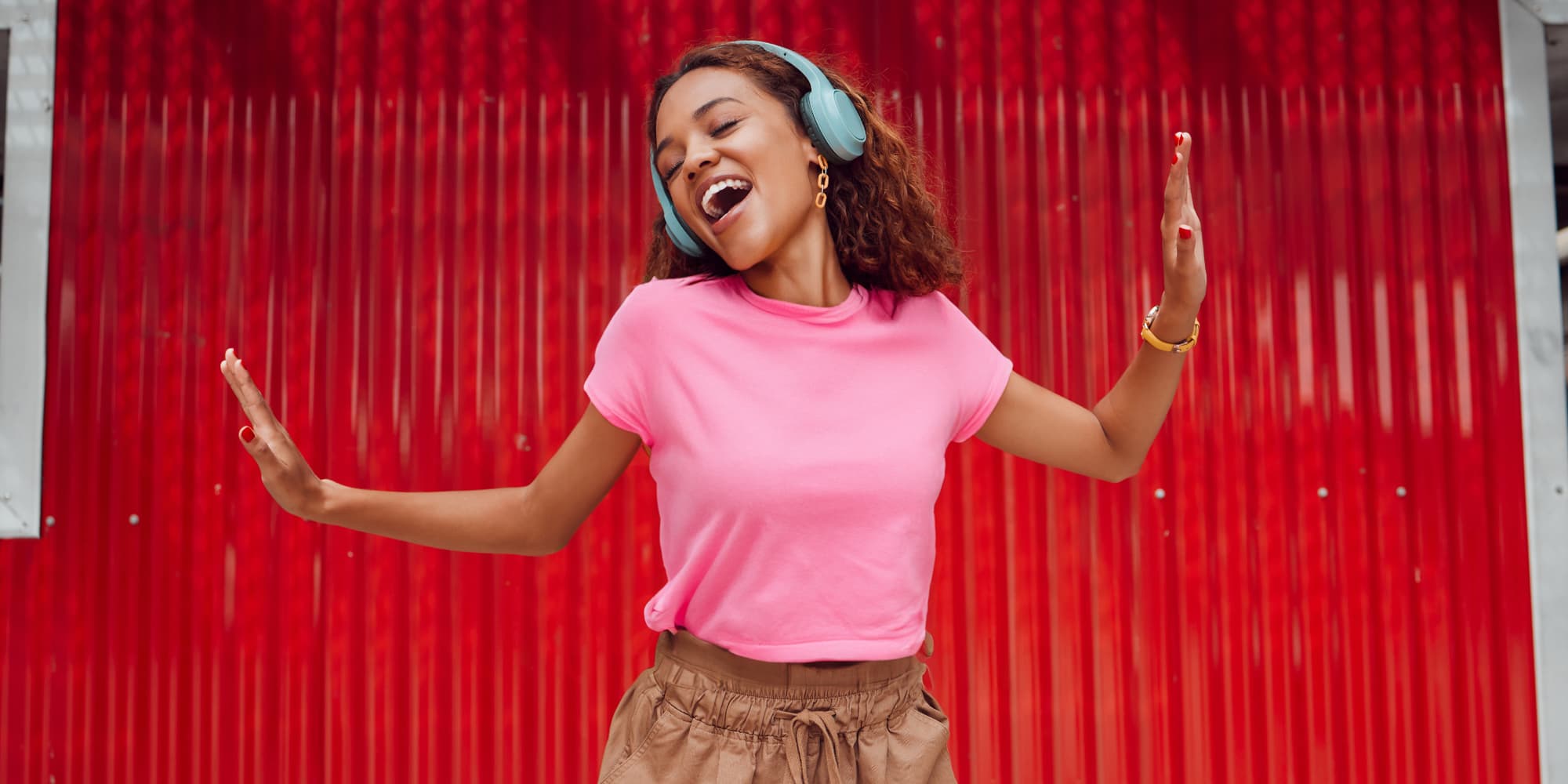 Retrouvez votre rétrospective musicale de l'année MyDeezerYear avec Deezer. 