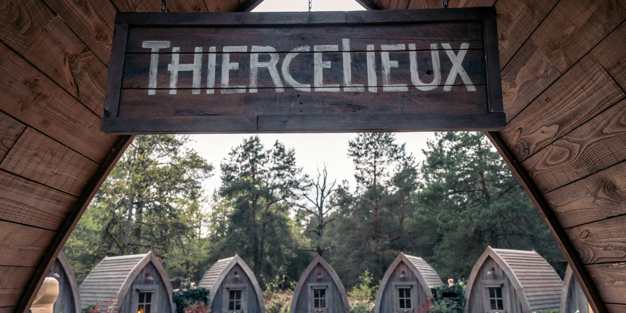 Aura-t-on l'occasion de replonger dans la forêt et le village de Thiercelieux avec une saison 3 de "Loups Garous" sur Canal+ ?