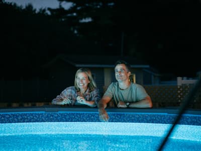 Amour Apocalypse : l’équipe du film nous décrit la résilience grâce aux sentiments