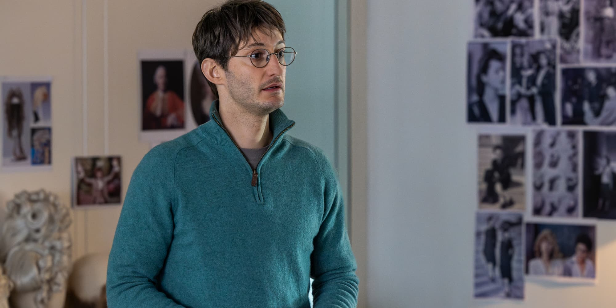 Pierre Niney dans ''Fiasco'', à découvrir dès maintenant sur Netflix.