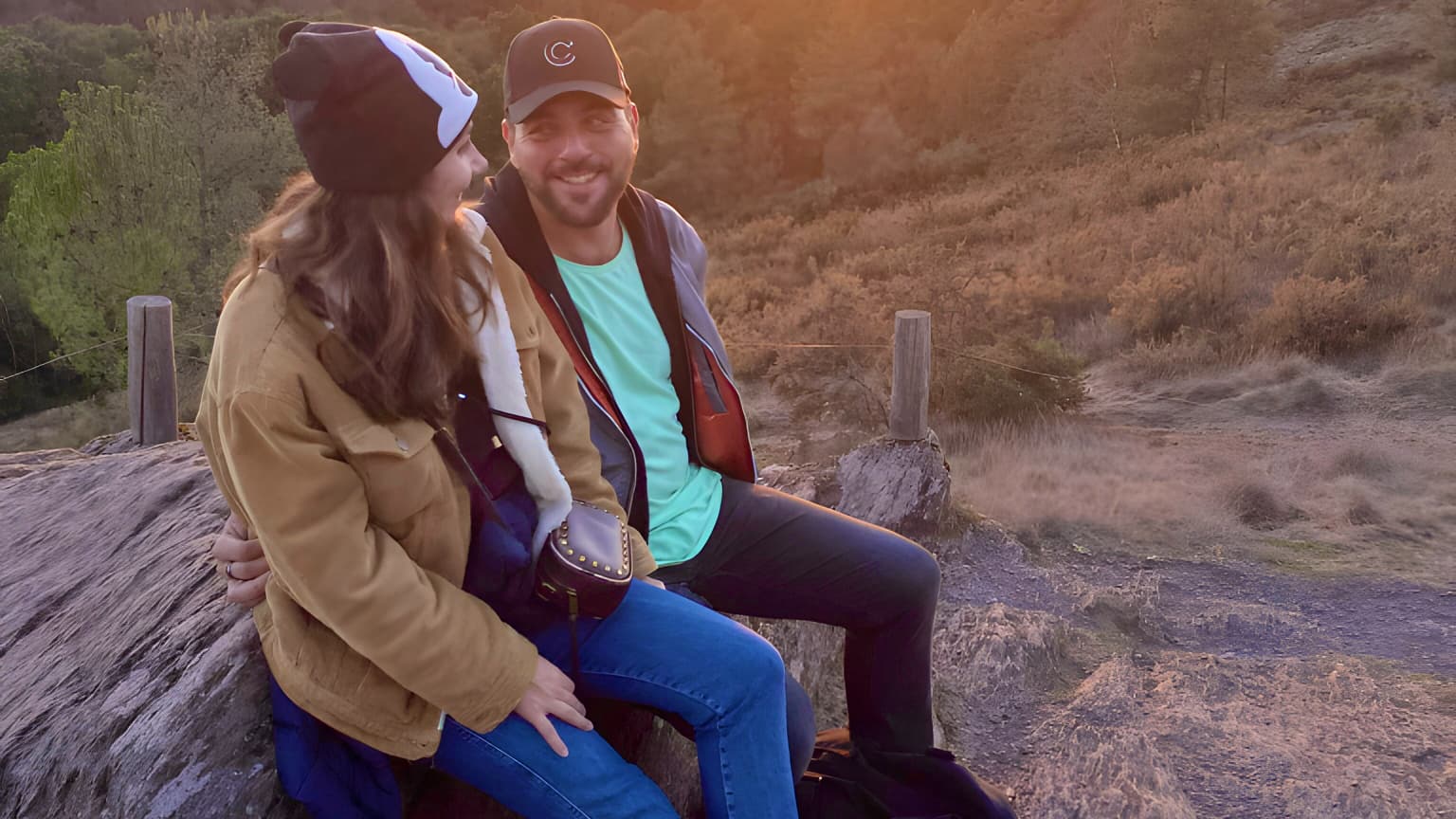 Un coucher de soleil sur la forêt de Brocéliande. Un coucher de soleil sur la forêt de Brocéliande.