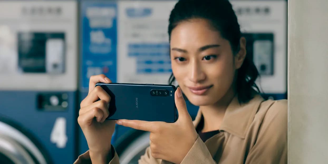 Le Sony Xperia 5 II se démarque par son format UltraWide comme par son épatant appareil photo...