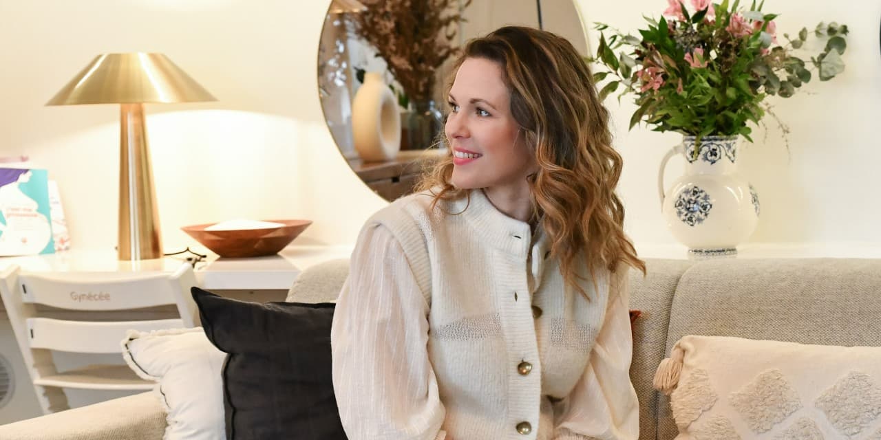 Lorie dans l'émission "Brisons le tabou !" sur RMC Story.