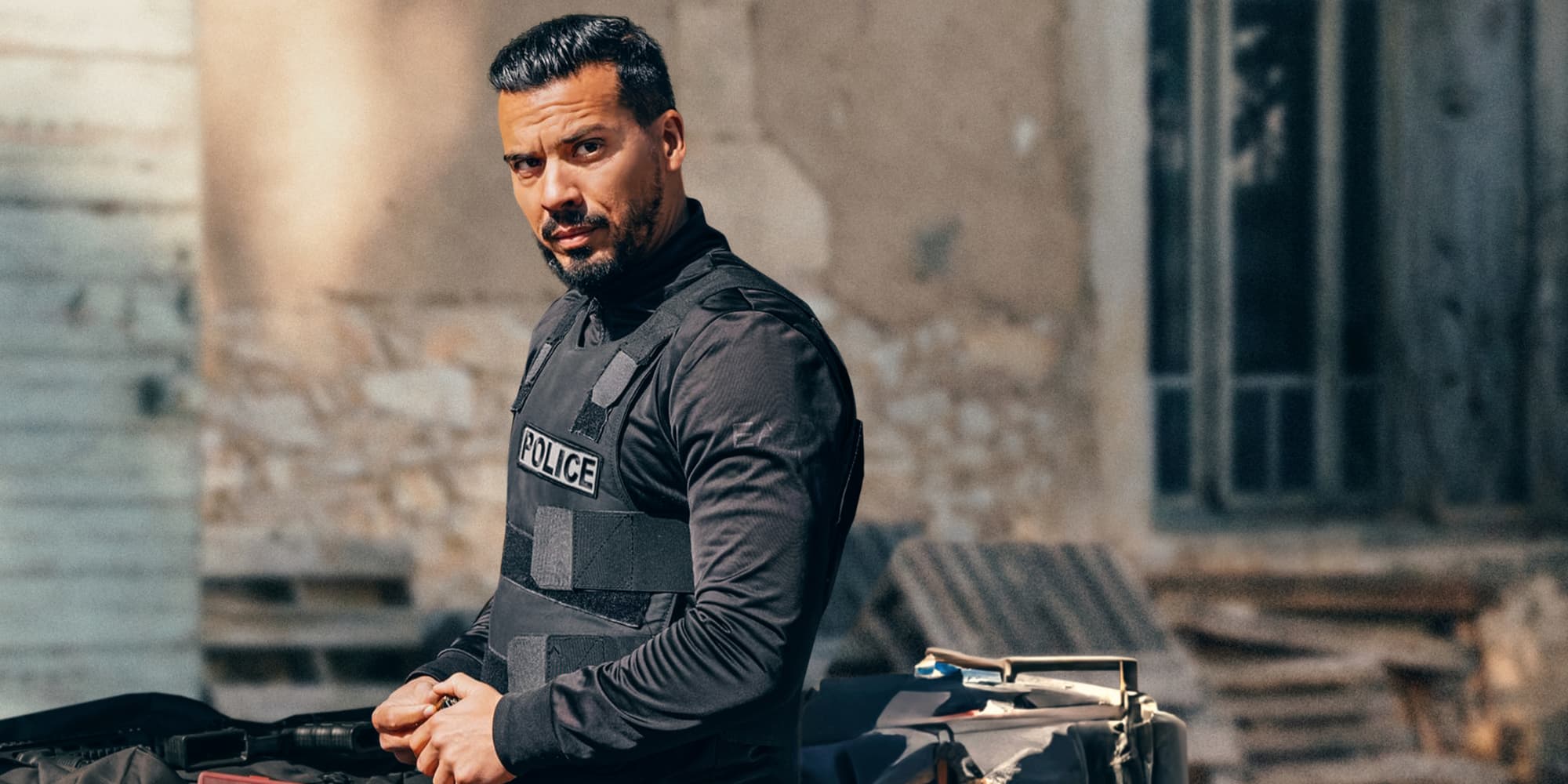 Tewfik Jallab sur le tournage de la saison 2 de ''Pax Massilia''.