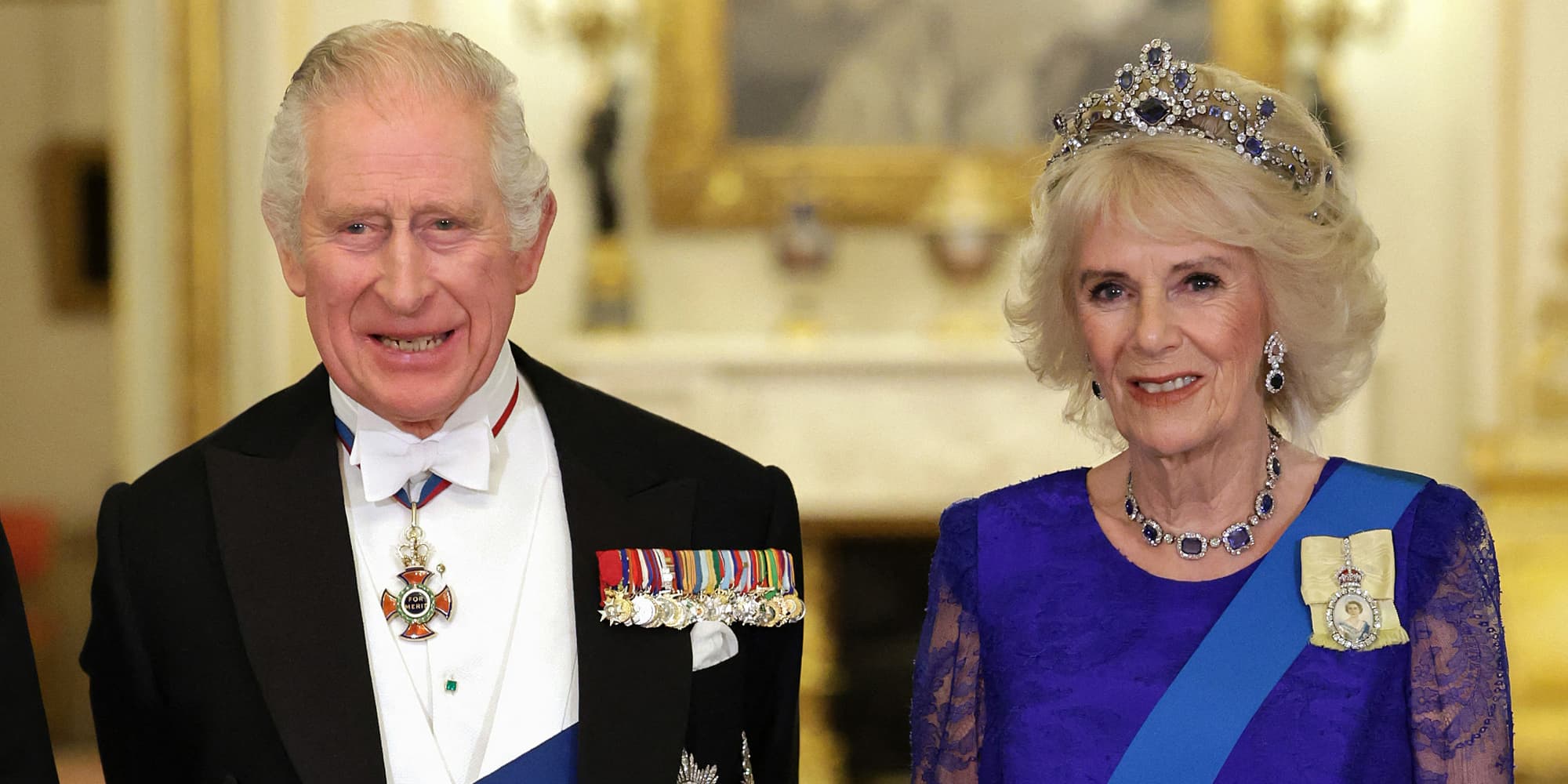 Le roi Charles III et la reine consort Camilla, lors d'un banquet d'État au palais de Buckingham, à Londres, le 22 novembre 2022.