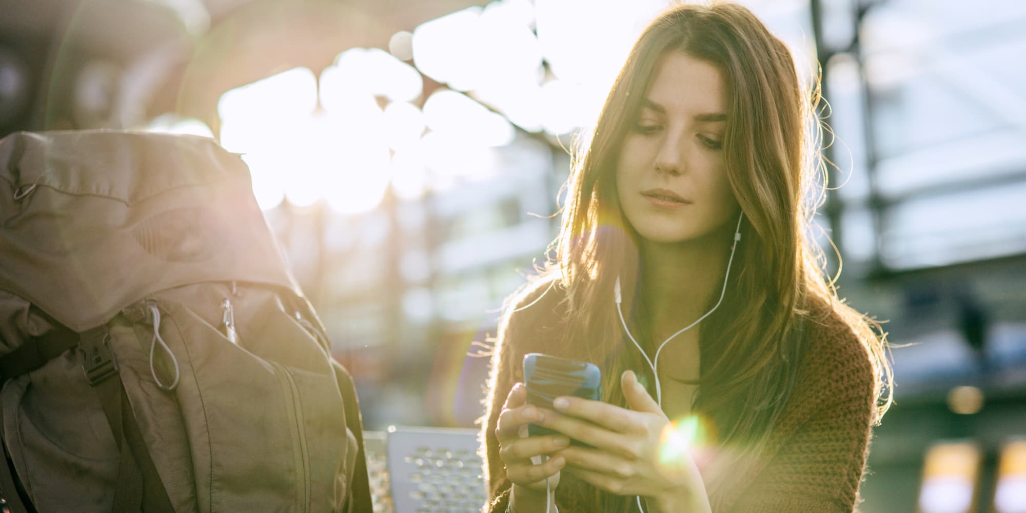Voici les choses à vérifier sur son forfait mobile avant de voyager à l'étranger