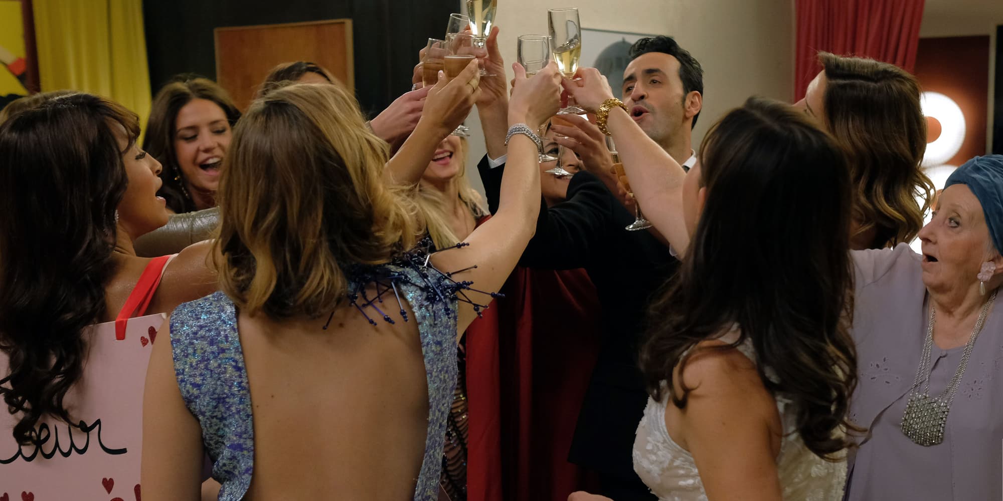 Tout le casting de La Flamme pourra célébrer la Jean-Guile ce vendredi 14 novembre