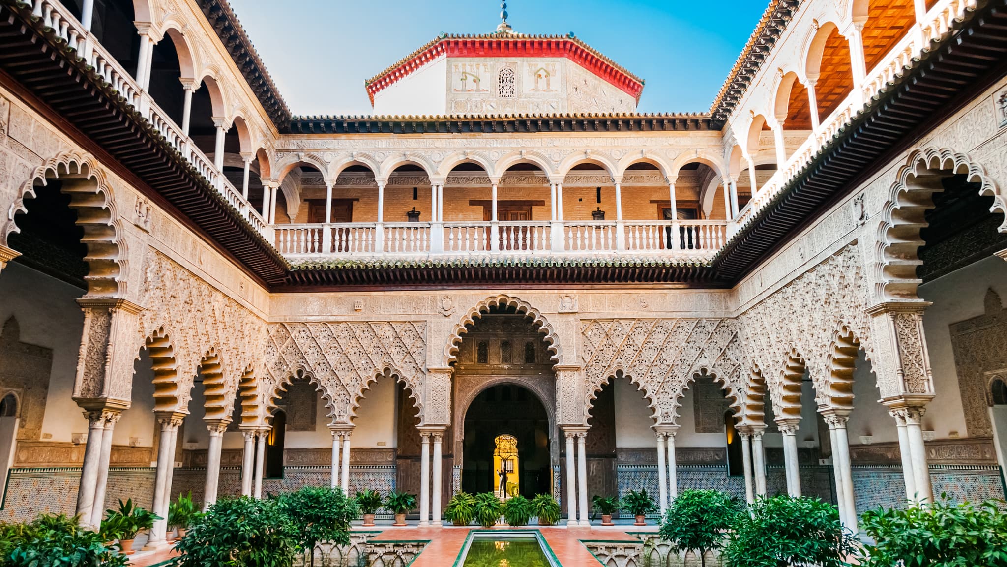 L’Alcazar de Séville, décor du palais dornien de la maison Martell dans Game of Thrones. L’Alcazar de Séville, décor du palais dornien de la maison Martell dans Game of Thrones.