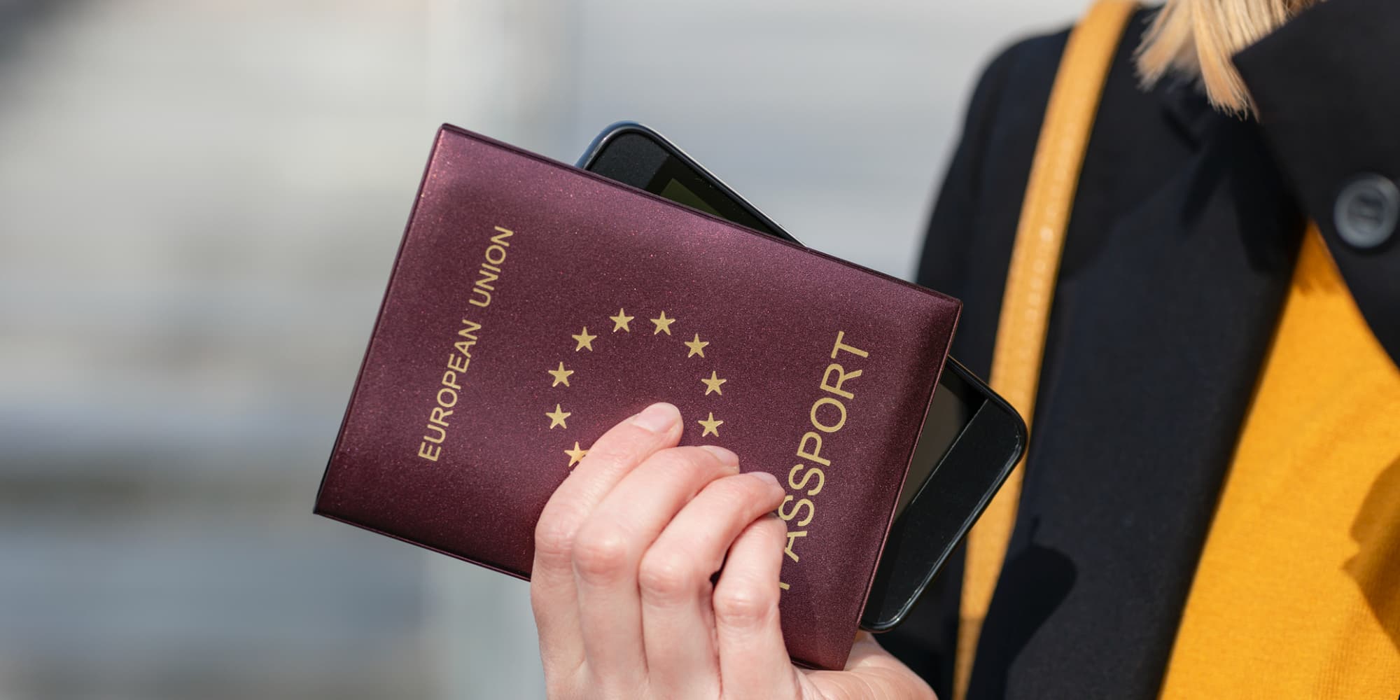 Même s'il va falloir prendre son mal en patience, le passeport dématérialisé se profile à l'horizon...