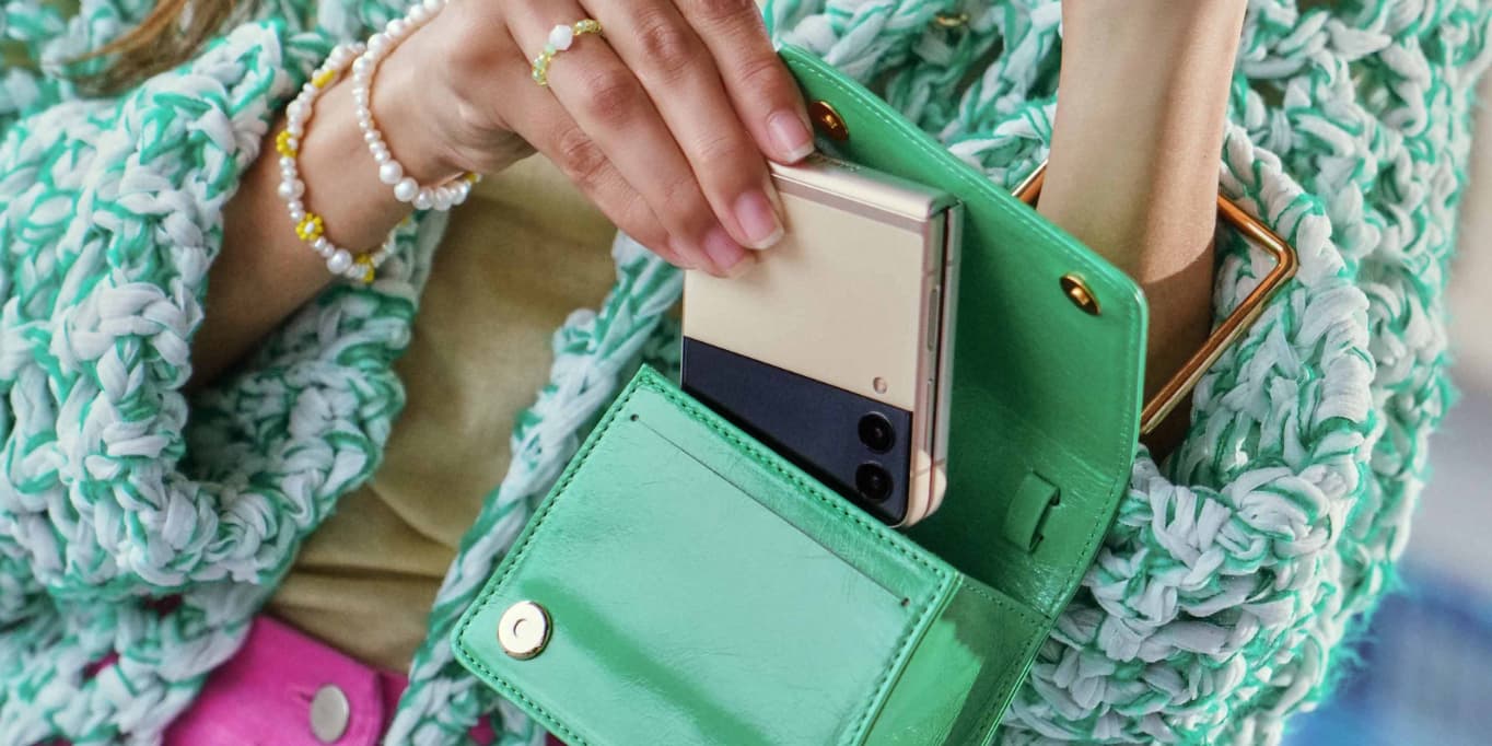 Alors, ce Samsung Galaxy Z Flip3, il est vraiment si solide que ça ?
