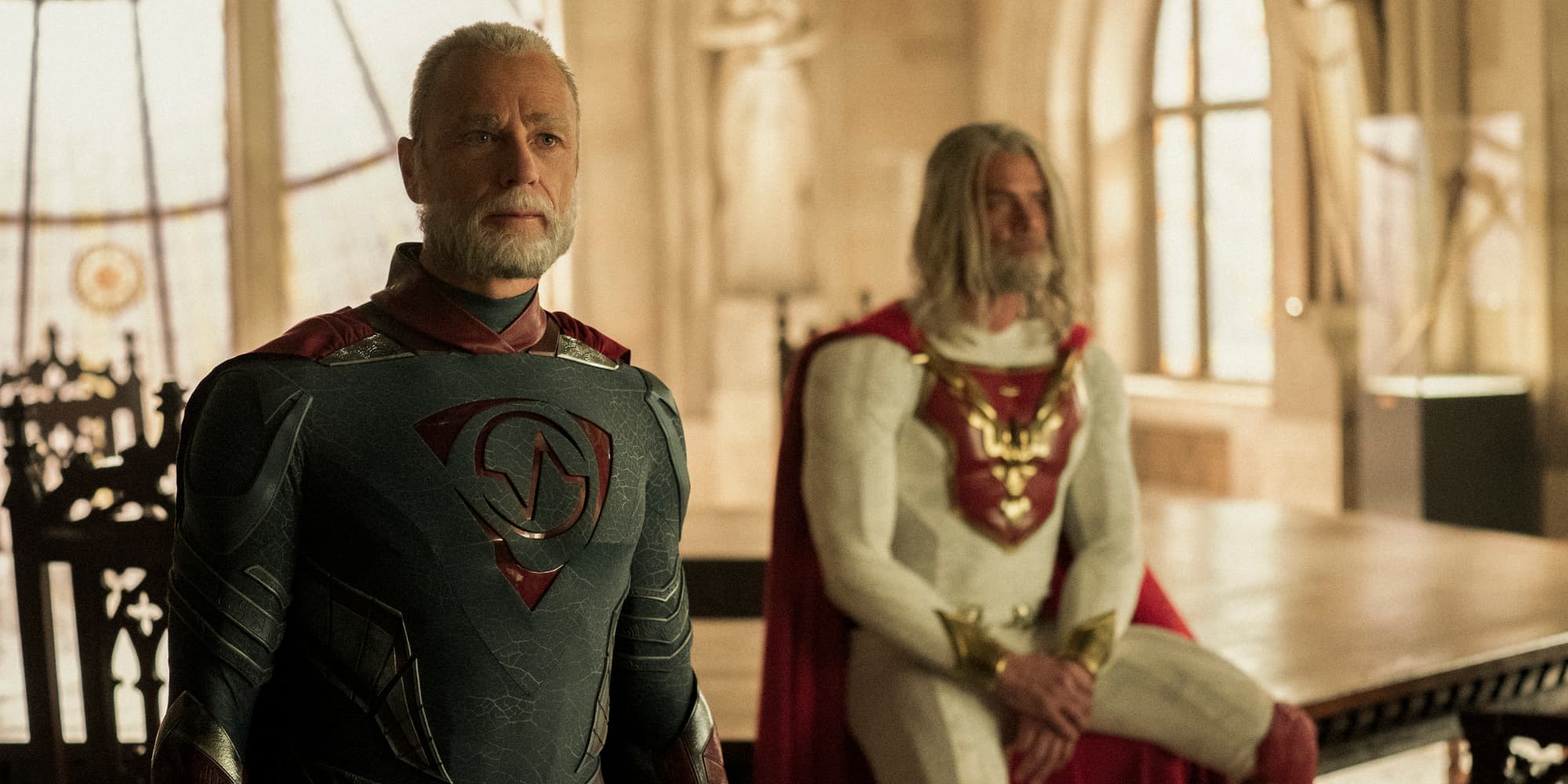 Mesdames et messieurs, écoutez attentivement : on vous annonce l'arrivée de "Jupiter's Legacy" le 7 mai 2021 sur Netflix.