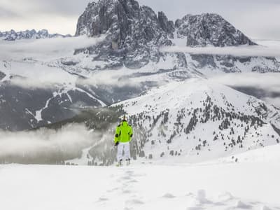 Insolite : des skieurs pris dans une avalanche ont survécu grâce à leur iPhone