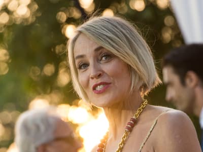 Une application de rencontres a bloqué... Sharon Stone !