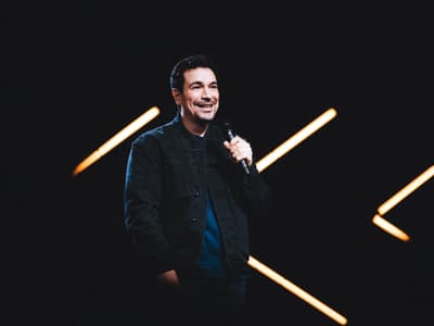 2023 : le spectacle de Yacine Belhousse est à (re)voir sur Canal+