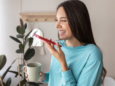 Siri : comment ajouter un lien de parenté à un contact avec l'application ?