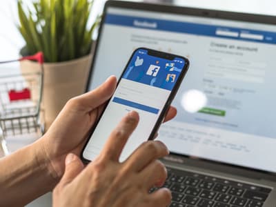 Comment vérifier les données personnelles envoyées à Facebook