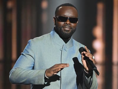 GIMS, Booba, Tiakola : quels sont les rappeurs francophones les plus écoutés dans le monde ?