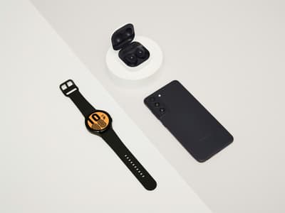 French Days : le Samsung Galaxy S21 FE 5G et la Galaxy Watch4 en pack promo chez SFR