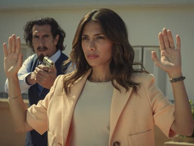 Qui est Erin Carter : c'est quoi cette série qui cartonne sur Netflix ?