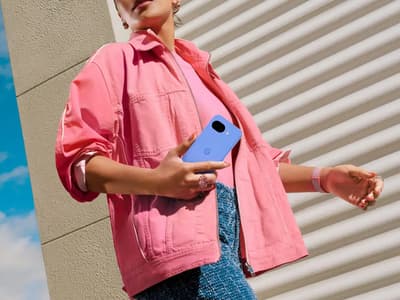 Le Google Pixel 10a est disponible en précommande, et il est quatre fois moins cher chez SFR !