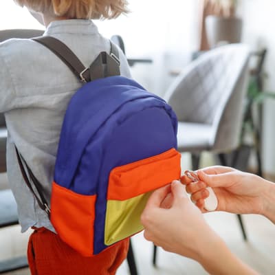Localiser son enfant grâce au AirTag : bonne ou mauvaise idée ?