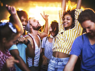 Au fait, c'est quoi le tube de l'été 2022 ?