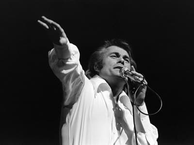 Le chanteur Alain Barrière s'est éteint