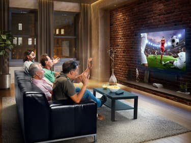 Vibrez devant l’Euro 2024 avec la TV Hisense E7NQ, l'expérience 4K à petit prix chez SFR