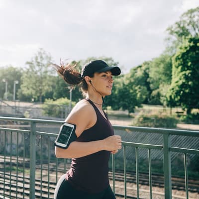 Comment tenir ses bonnes résolutions sportives grâce à son smartphone ?