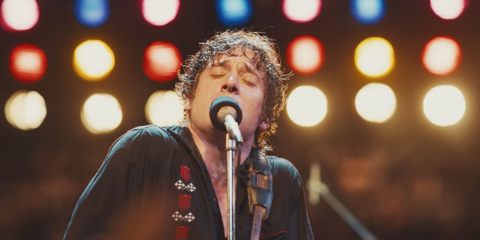 Jeremy Allen White livre une performance poignante en Bruce Springsteen