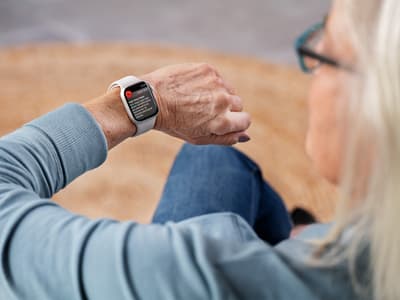 Insolite : son Apple Watch détecte un rythme cardiaque anormal et lui sauve la vie