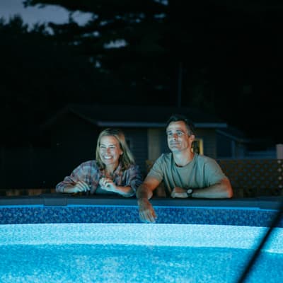 Amour Apocalypse : l’équipe du film nous décrit la résilience grâce aux sentiments