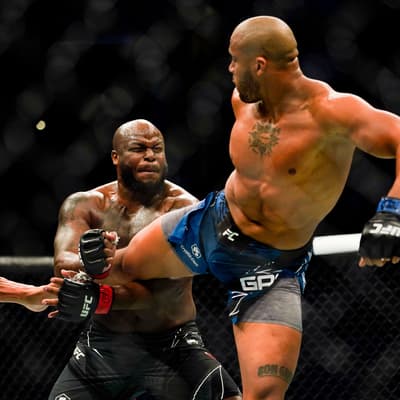 Revivez la victoire de Ciryl Gane, 1er Français champion UFC