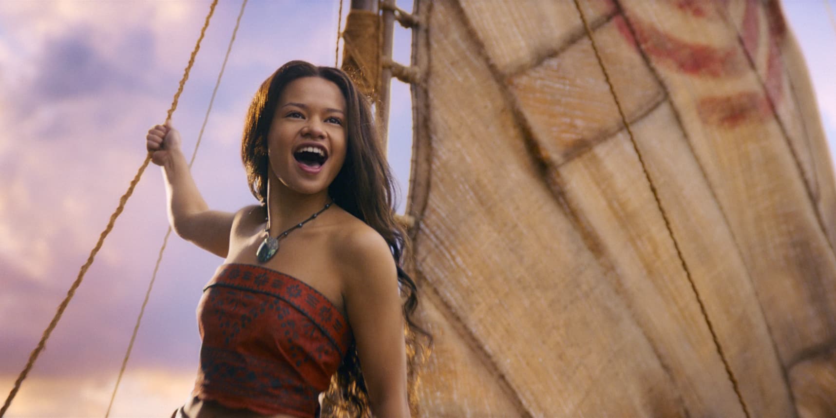 Catherine Lagaʻaia incarne la célèbre héroïne de "Vaiana, la légende du bout du monde" dans son adaptation en live-action.