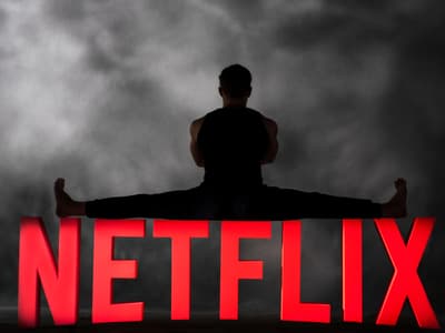 Jean-Claude Van Damme arrive dans une comédie d'action sur Netflix
