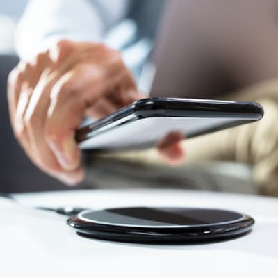 Quels smartphones sont compatibles avec la charge sans fil ?