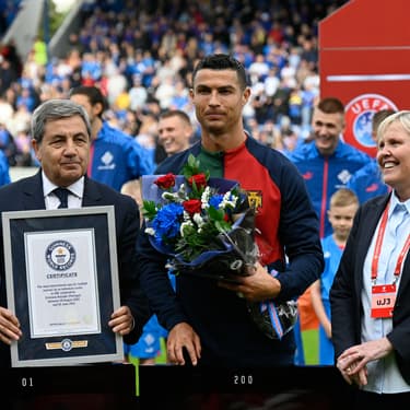 Cristiano Ronaldo entre au Guinness des Records
